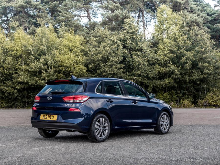  Hyundai i30 Go! SE 2018 года  (UK) (фото 11 из 34)
